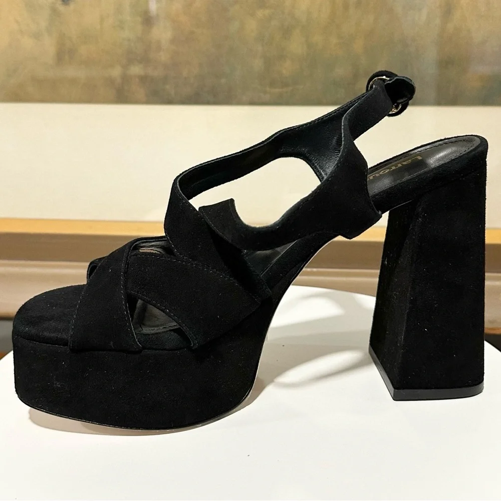 🌹LARROUDE🌹 Bee Platform Sandals Black Size: 8.5
